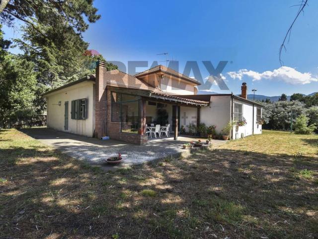 Casa in vendita a Montelaguardia, Randazzo