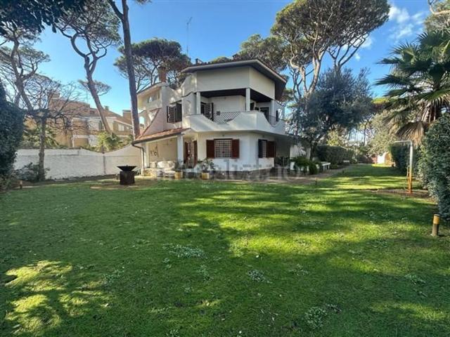 Casa in vendita a Fregene, Roma Capitale