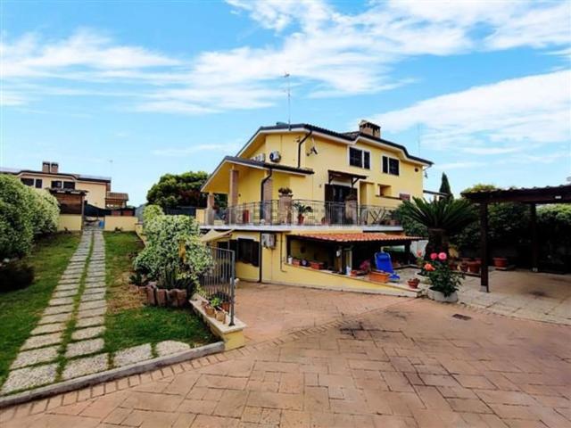 Casa in vendita a Cioccati, Roma Capitale