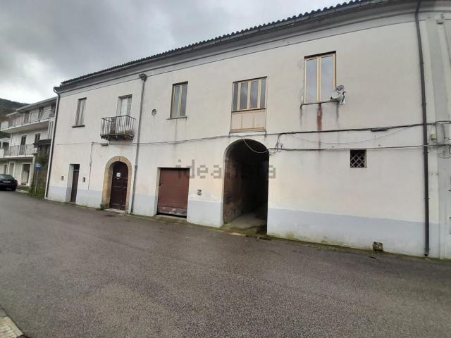Casa in vendita a Moiano, Campania