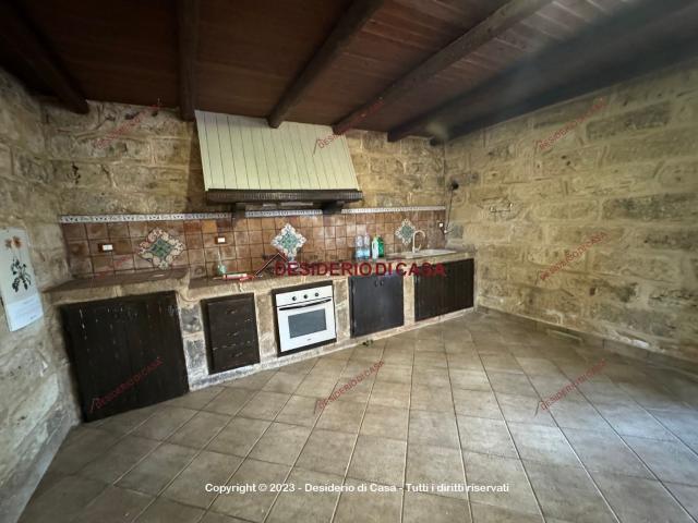 Casa in vendita a Carini, Sicilia
