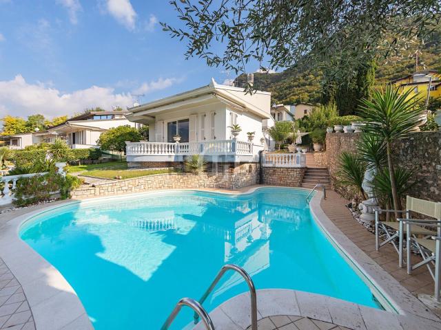 Casa in vendita a Comunità Montana Parco Alto Garda bresciano, Salò