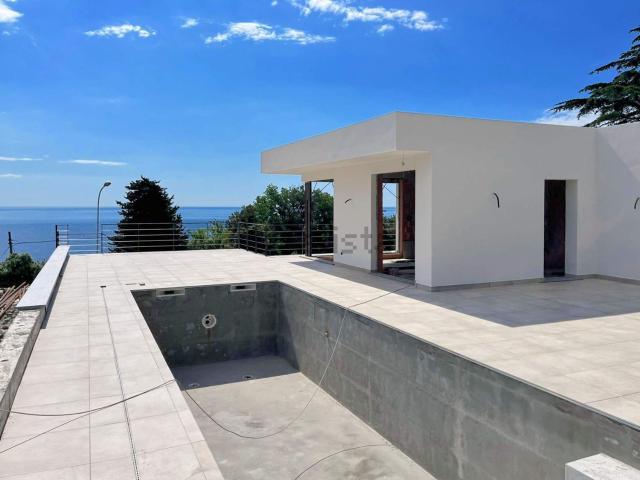 Casa in vendita a San Giacomo, Varazze
