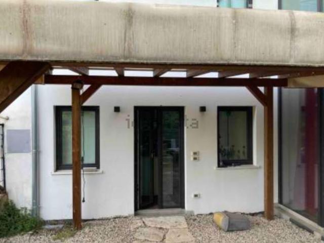 Casa in vendita a Arcugnano, Veneto