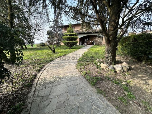Casa in vendita a San Pietro in Corte, Monticelli d'Ongina