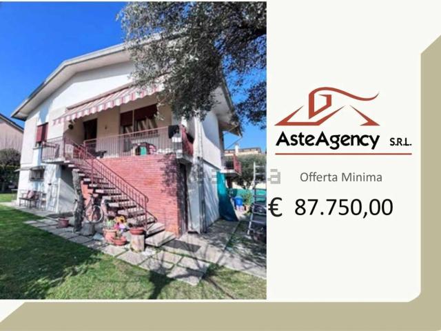 Casa in vendita a Susegana, Veneto
