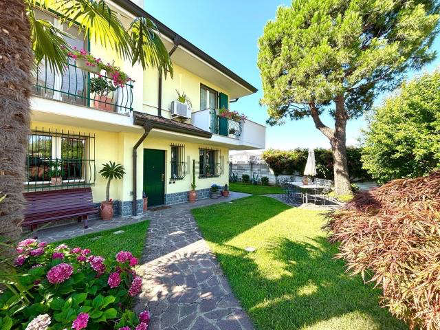 Casa in vendita a Sedriano, Lombardia
