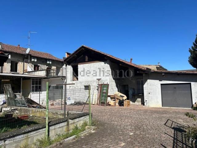 Casa in vendita a Cava Manara, Lombardia