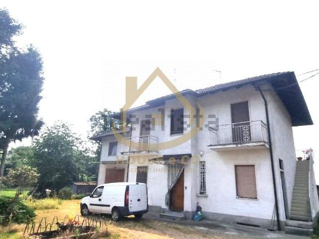 Casa in vendita a Vigevano, Lombardia