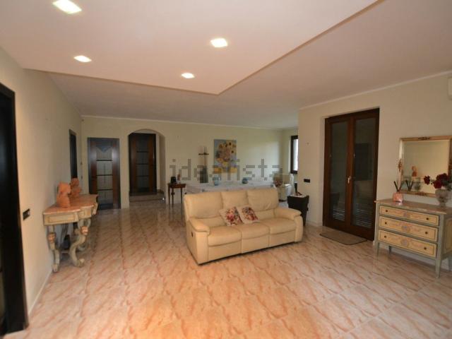 Casa in vendita a Cilavegna, Lombardia