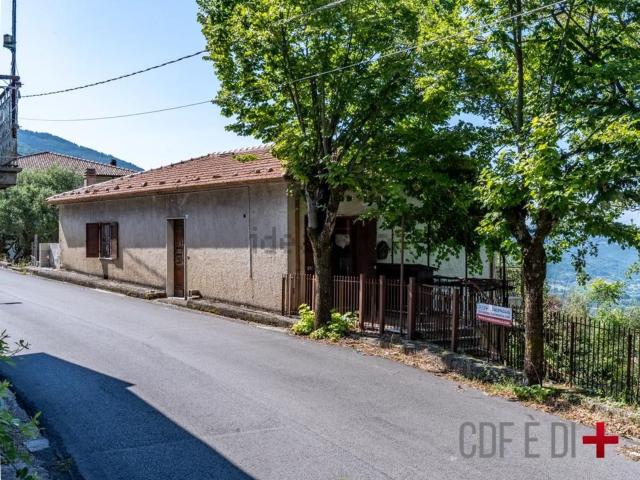 Casa in vendita a Poggio Bustone, Lazio