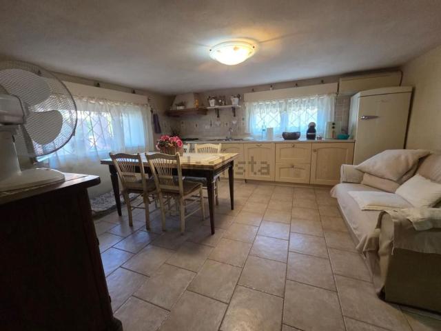 Casa in vendita a Rosignano Marittimo, Toscana