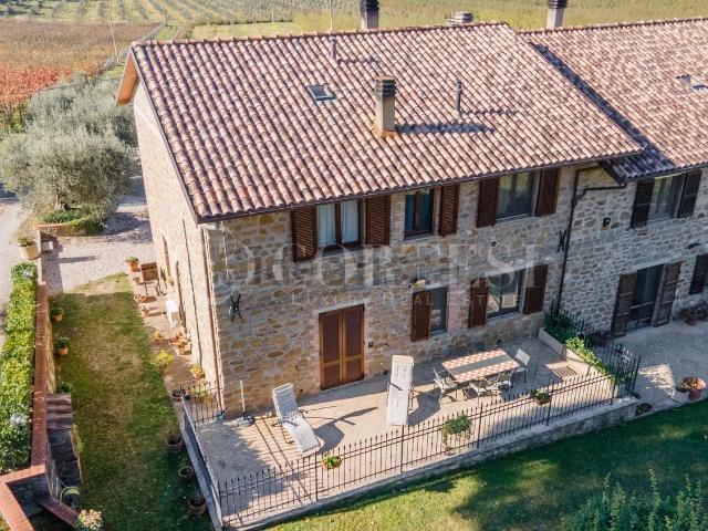 Casa in vendita a Passignano Sul Trasimeno, Umbria