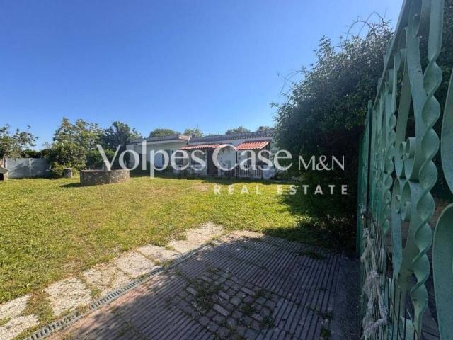 Casa in vendita a Sassone, Roma Capitale