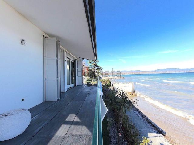 Casa in vendita a Desenzano Del Garda, Lombardia