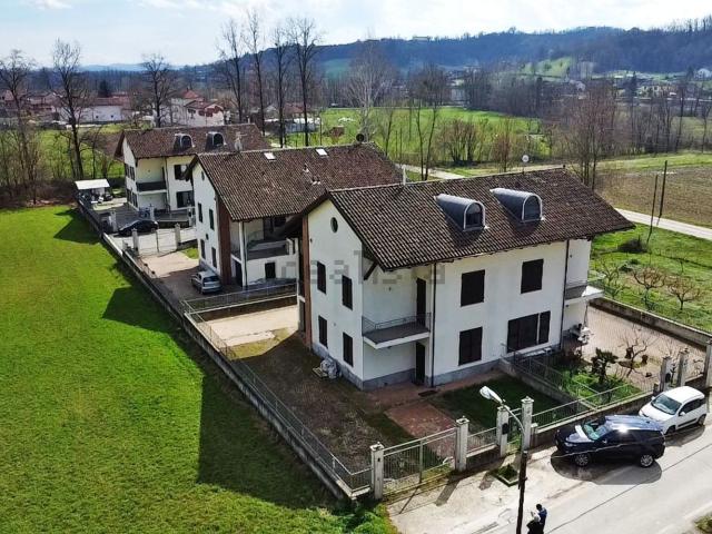 Casa in vendita a Serravalle, Piemonte