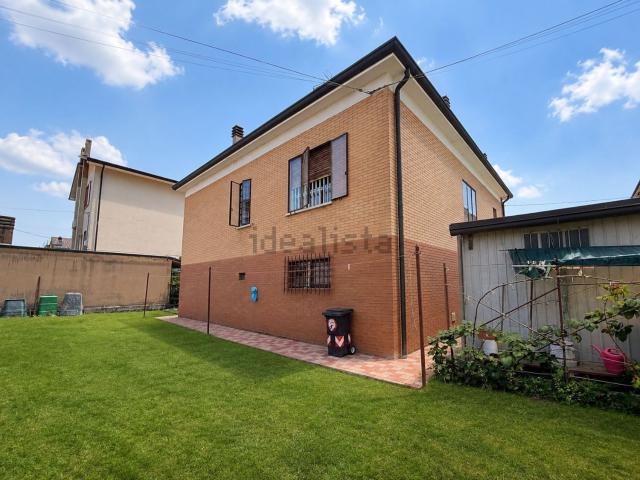 Casa in vendita a Bertesinella, Vicenza