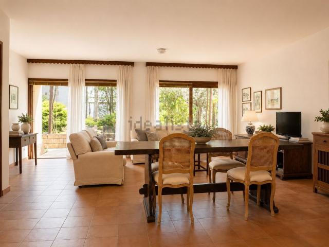 Casa in vendita a Santa Margherita di Pula, Pula