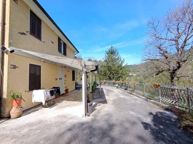 Casa in vendita a Tonfano, Toscana