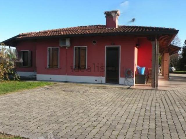 Casa in vendita a Brugnera, Friuli-Venezia Giulia