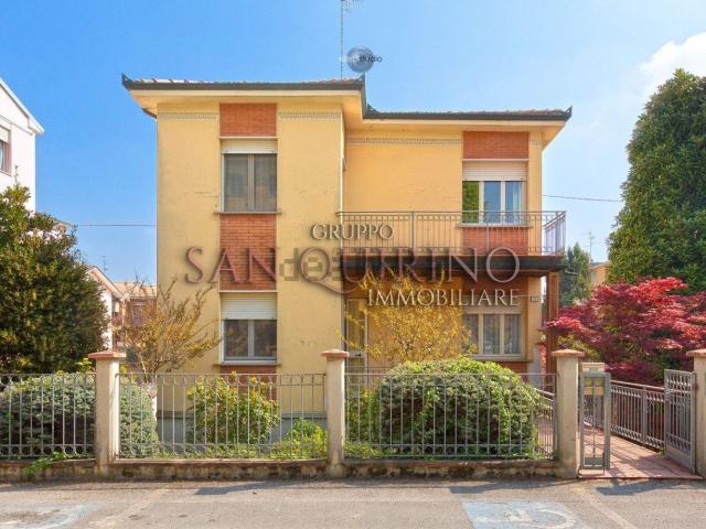Casa in vendita a Bassa Reggiana, Re