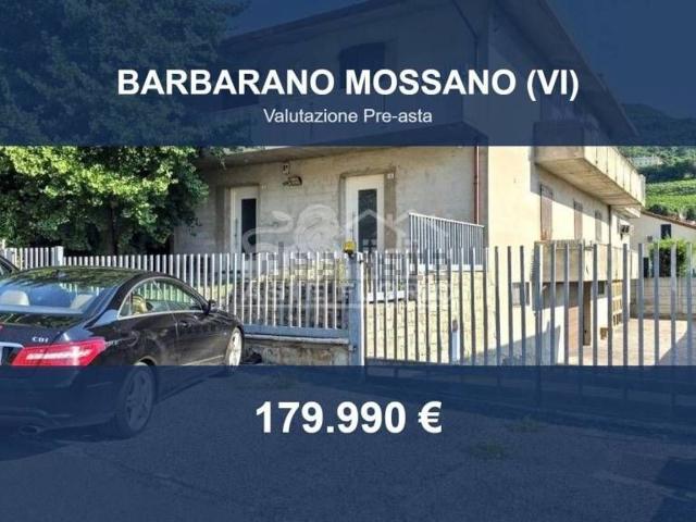 Casa in vendita a Barbarano Mossano, Barbarano Vicentino