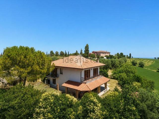 Casa in vendita a Montone, Mosciano Sant'Angelo