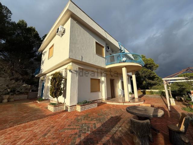 Casa in vendita a San Cataldo, Sicilia