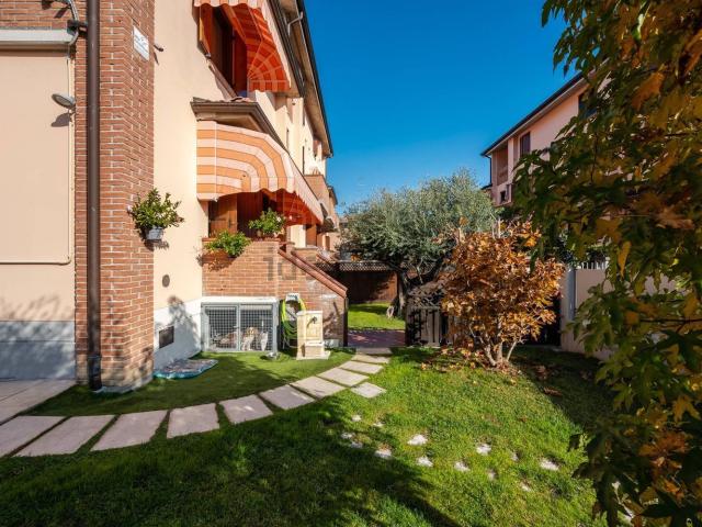 Casa in vendita a Tresinaro - Secchia, Re