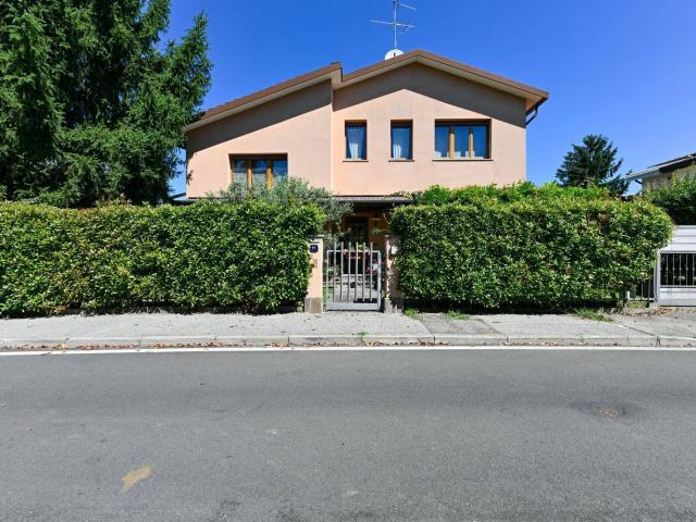 Casa in vendita a Rovagnasco, Segrate