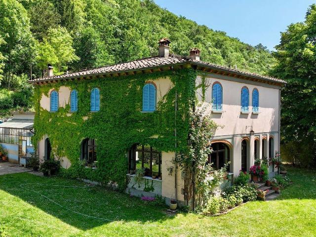 Casa in vendita a Palazzo Del Pero, Toscana