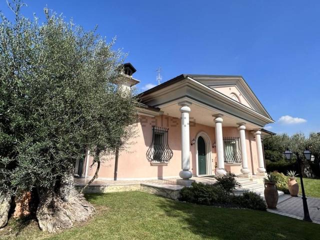 Casa in vendita a Rodengo Saiano, Lombardia