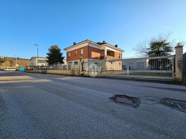 Casa in vendita a Piemonte, Asti