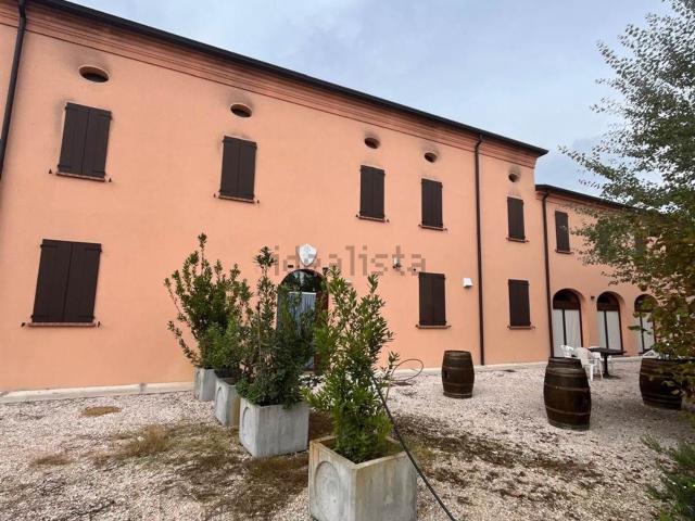 Casa in vendita a Quistello, Lombardia