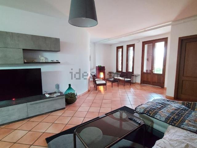 Casa in vendita a Bondeno Di Gonzaga, Lombardia