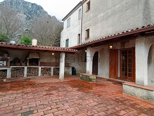 Casa in vendita a Ausonia, Lazio