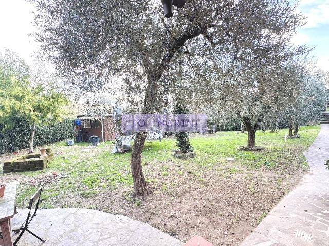 Casa in vendita a Uzzano E Castello, Toscana