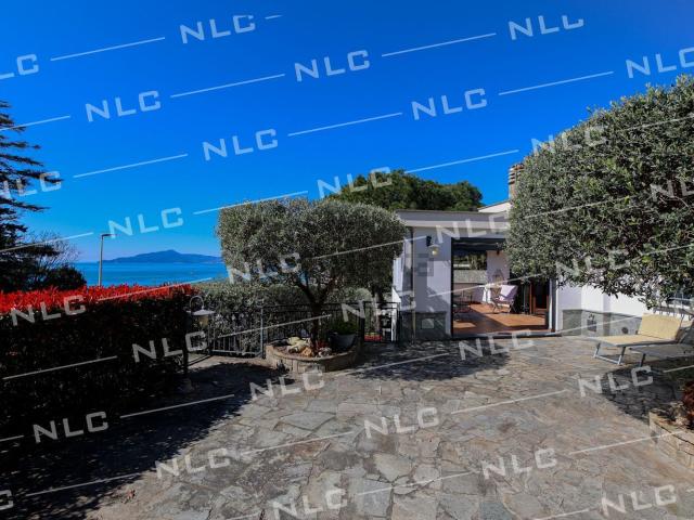 Casa in vendita a Lavagna, Liguria
