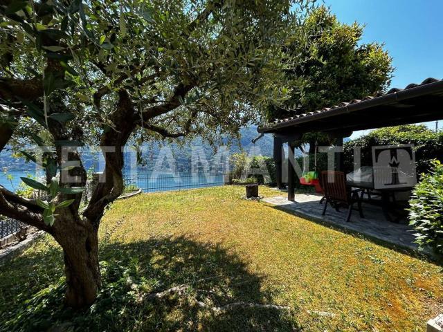 Casa in vendita a Carate Urio, Como