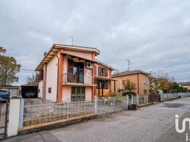 Casa in vendita a Unione Comuni Modenesi Area Nord, Concordia Sulla Secchia