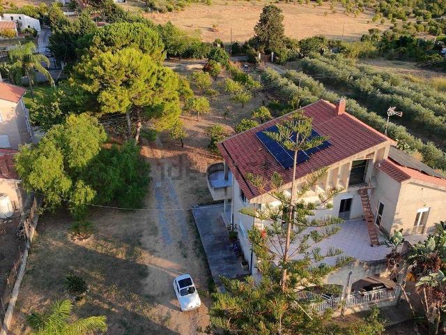 Casa in vendita a Lascari, Sicilia