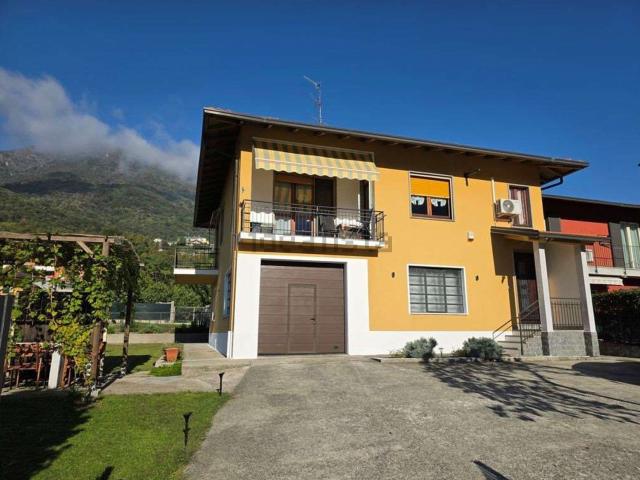 Casa in vendita a Ramate, Casale Corte Cerro