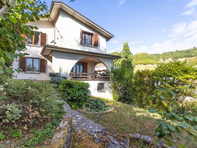 Casa in vendita a Salsomaggiore Terme, Parma