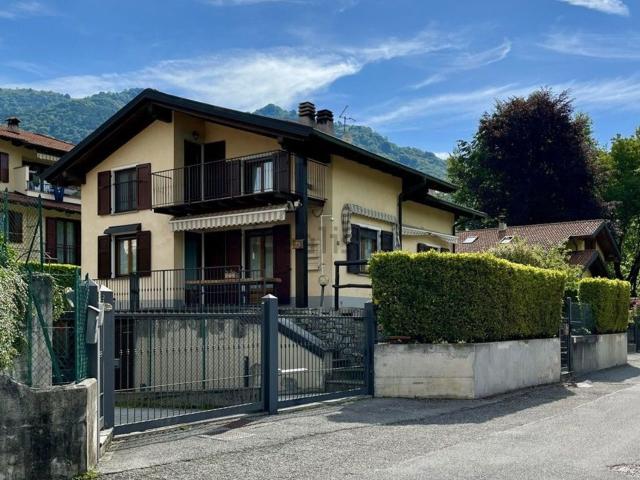 Casa in vendita a Centro Valle Intelvi, Casasco D'intelvi