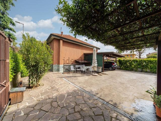 Casa in vendita a Zona Omogenea Milano Nord, Monza
