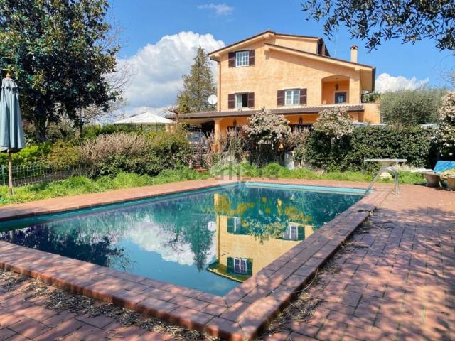 Casa in vendita a Roma Capitale, Lazio