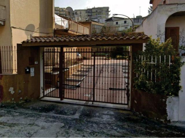 Casa in vendita a Calabria, Reggio Calabria