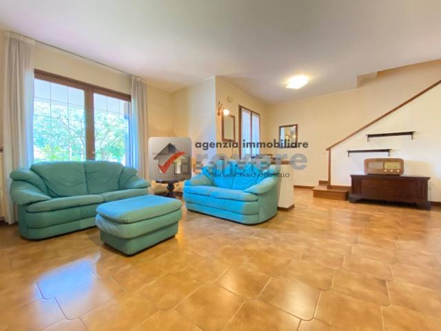 Casa in vendita a Carbonera, Veneto