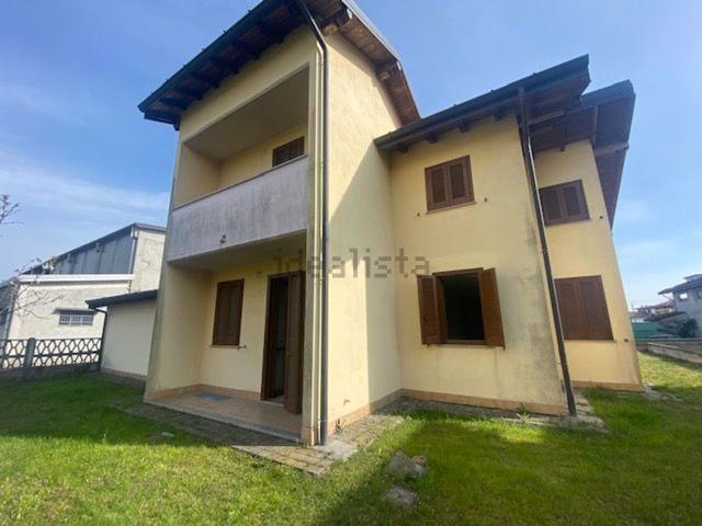 Casa in vendita a Santo Stefano, Piemonte