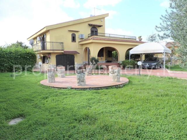Casa in vendita a Siracusa, Sicilia